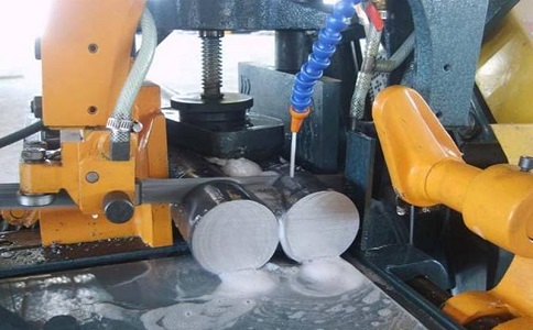 吉首卧式带锯床的送料方式有哪几种？